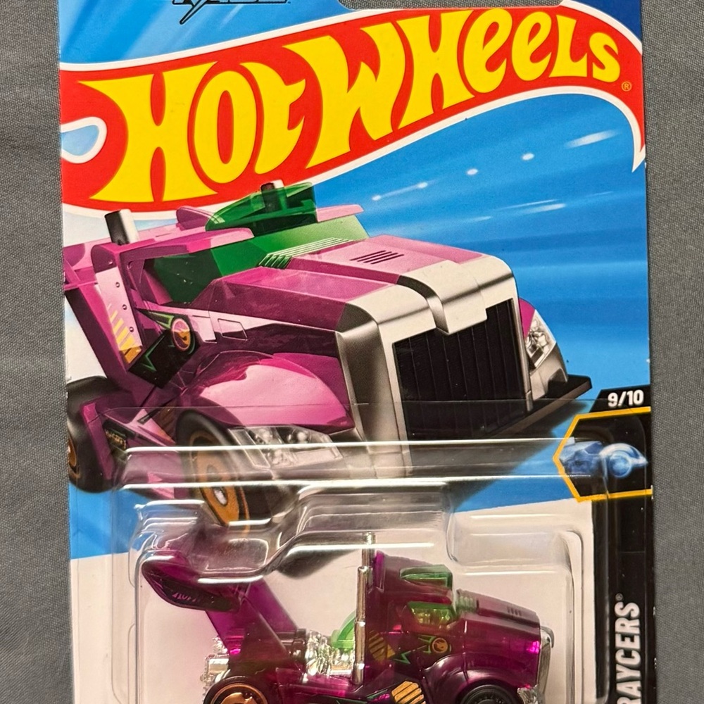 Not Wheels 2025 Treasure Hunt Rig Storm X-Raycers